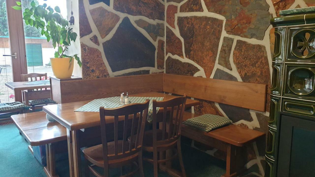 Pension Aspen Гаррахов Екстер'єр фото